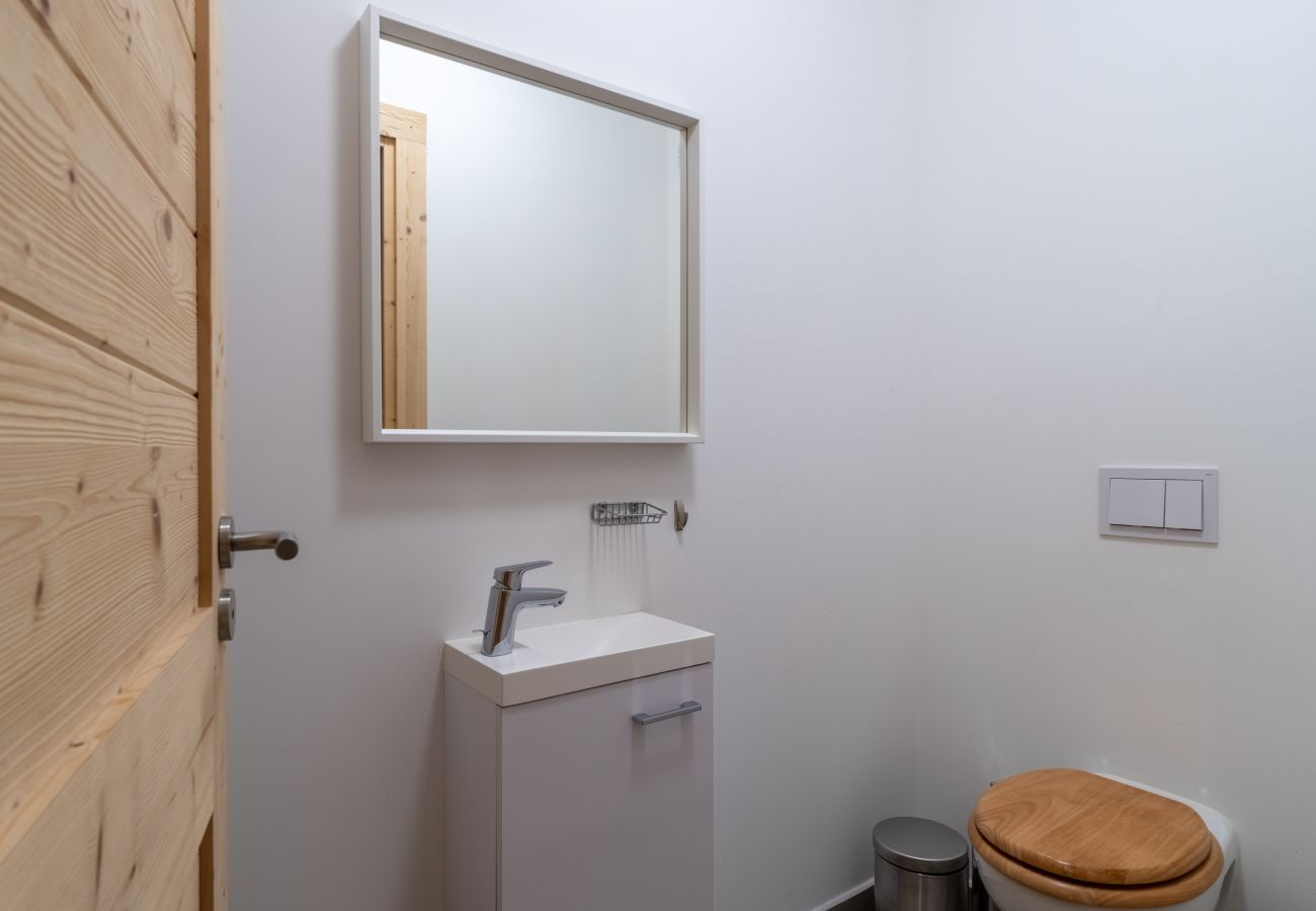 Appartement à Les Gets - Ski in Ski out - 2 ensuite Rooms | 4 ppl | -Django