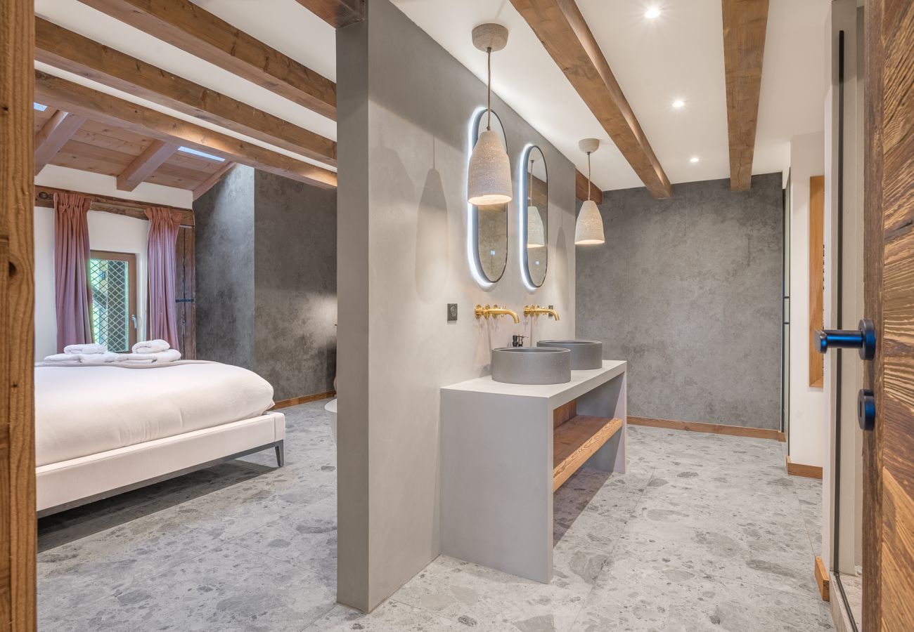 Chalet à Les Gets - Hot tub - Sauna - Minibus - Homely | 11+3 ppl | Ferme Liberte