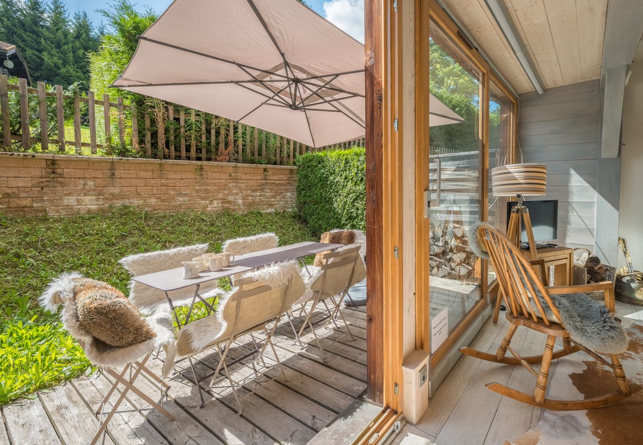 Appartement in Les Gets - Bright + Elegant + Easy walk to the piste | 8ppl | Le Cerf