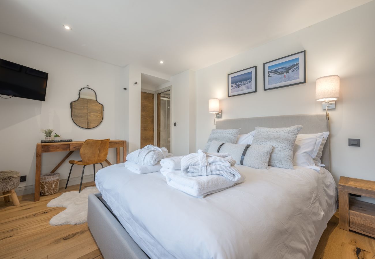 Appartement in Les Gets - Luxury,newly finished middle of town + Spa access | 8ppl | Coin Cache