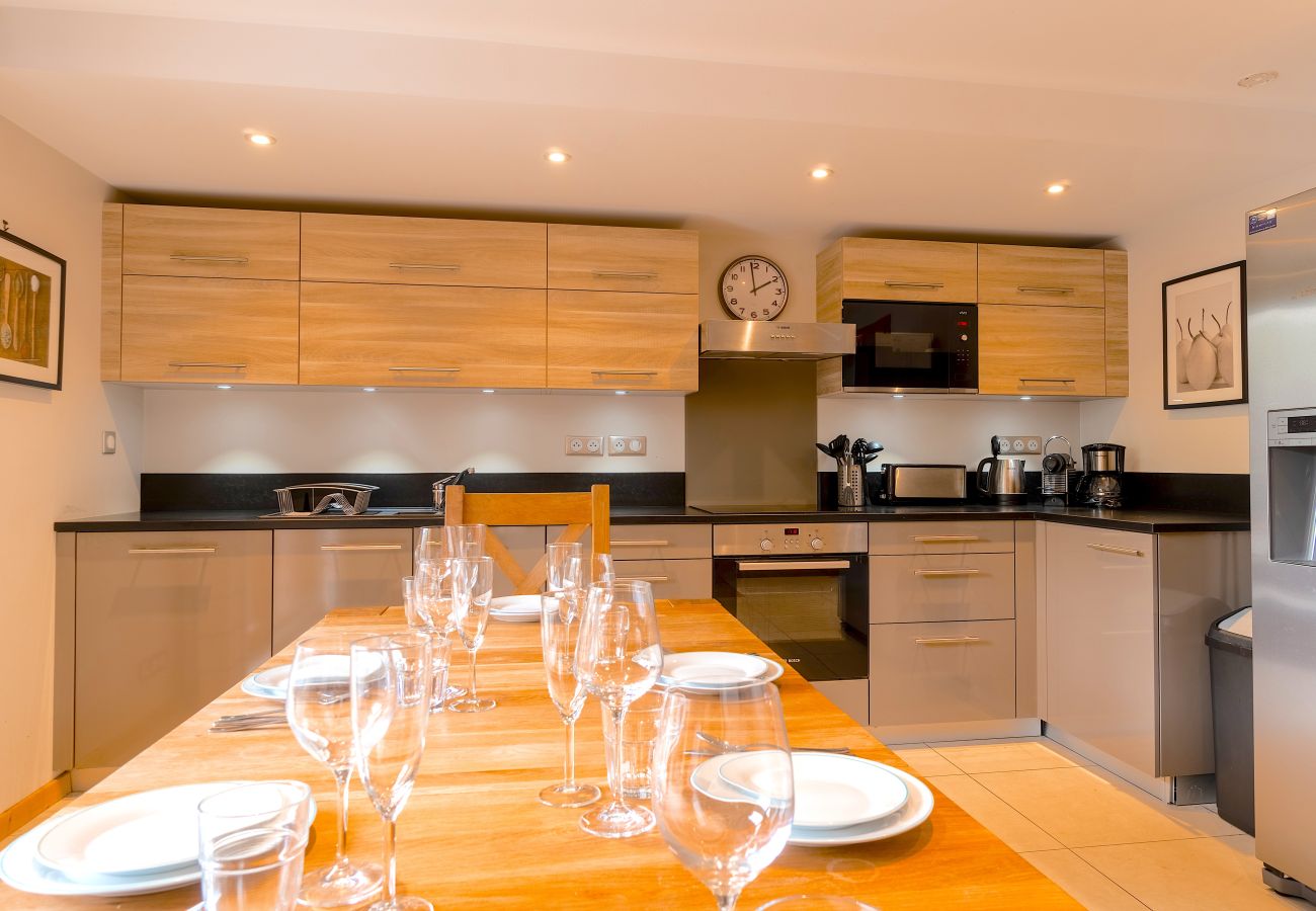 Chalet in Les Gets - Frederick