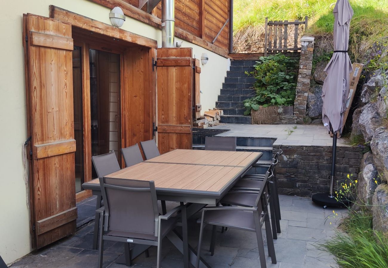 Chalet in Les Gets - Cosy and modern with a fire | 6+2 ppl | Chalet Fred 