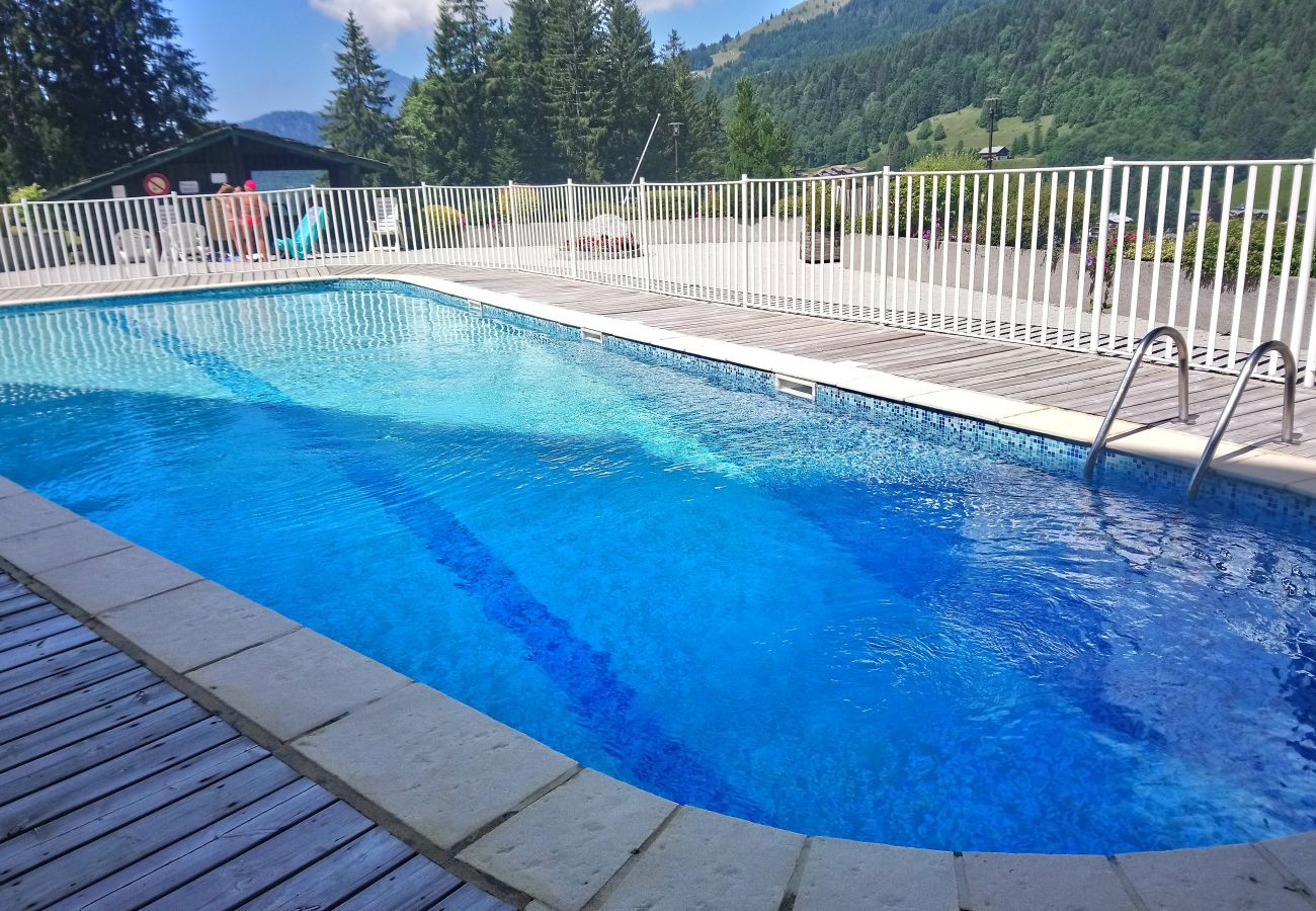 Studio in Les Gets - Perfect ski in/ski out with Bath! | 2ppl | Studio Grizzli 