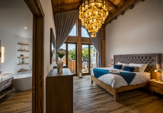 Chalet in Les Gets - Mansion Ensoleille