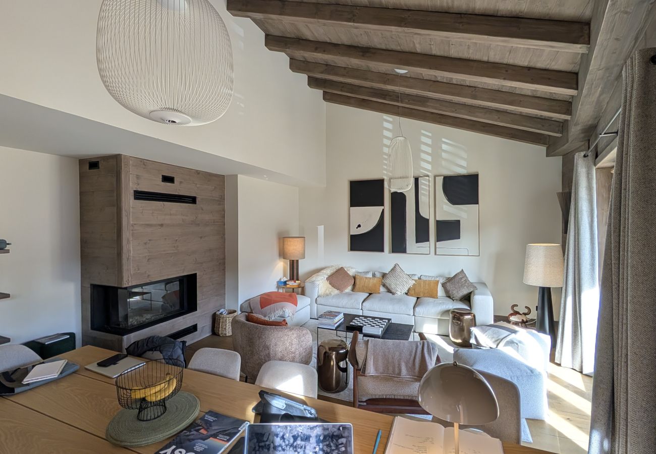 Appartement in Les Gets - Central Penthouse with Luxury Feel and Fireplace | 10+1ppl |Norma Jeane